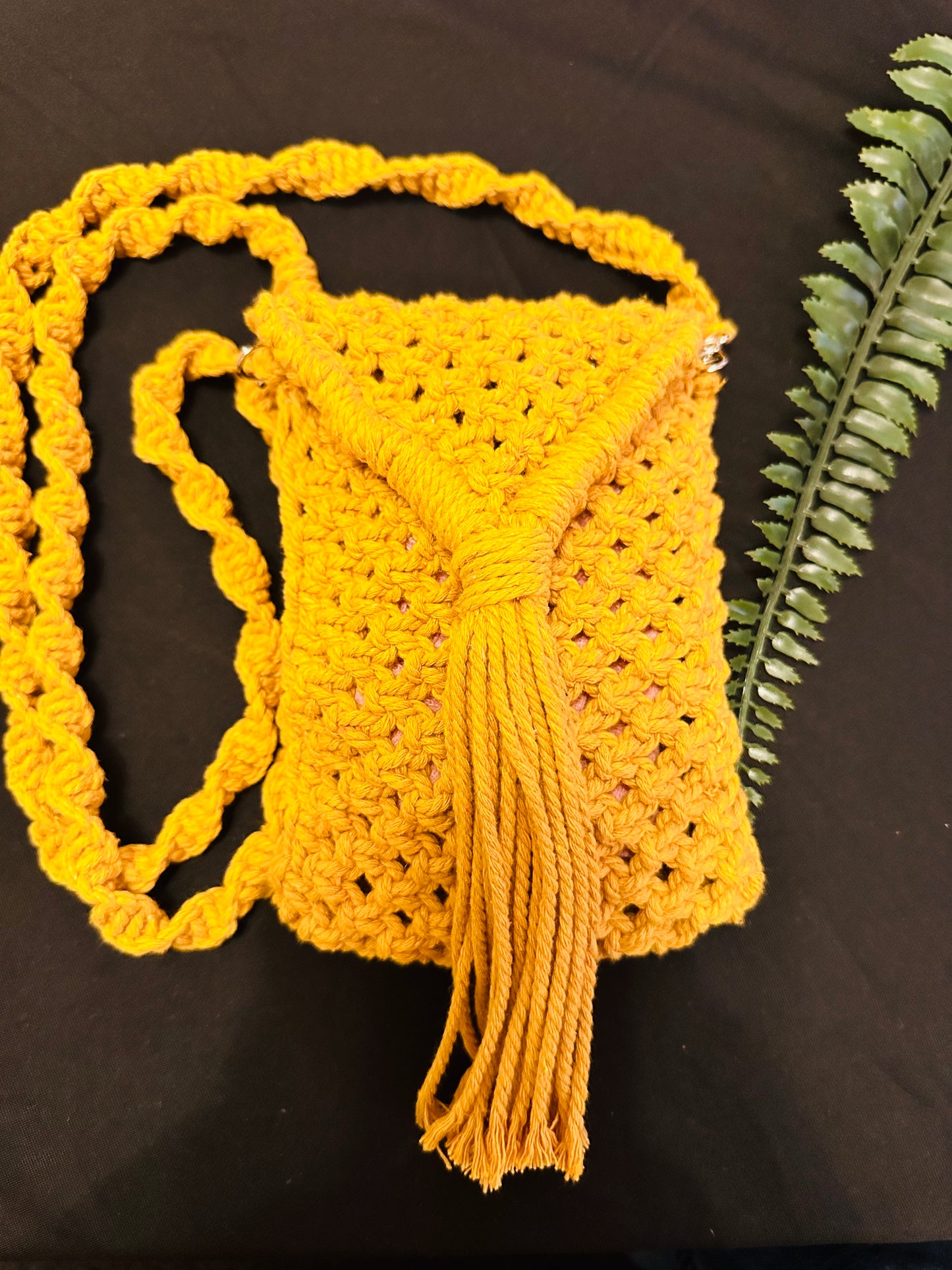 Handmade Macramé Sling Bag - Boho Crossbody Bag, 16cm x 12cm