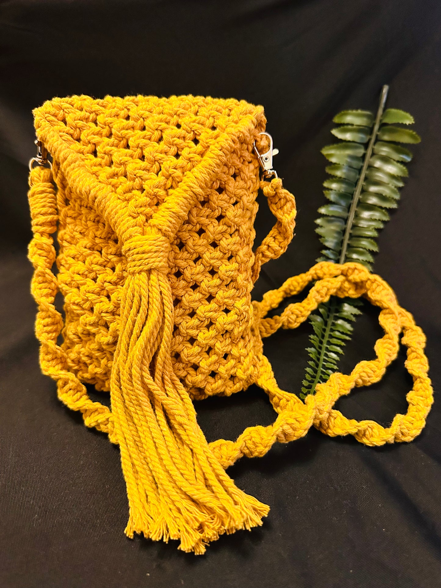 Handmade Macramé Sling Bag - Boho Crossbody Bag, 16cm x 12cm